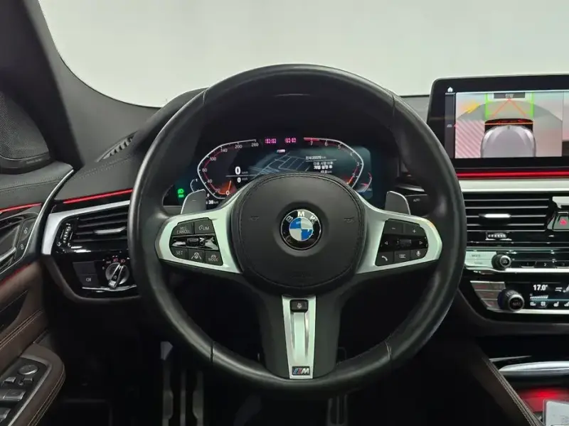 2023 BMW 6 серии с пробегом 25 579 км