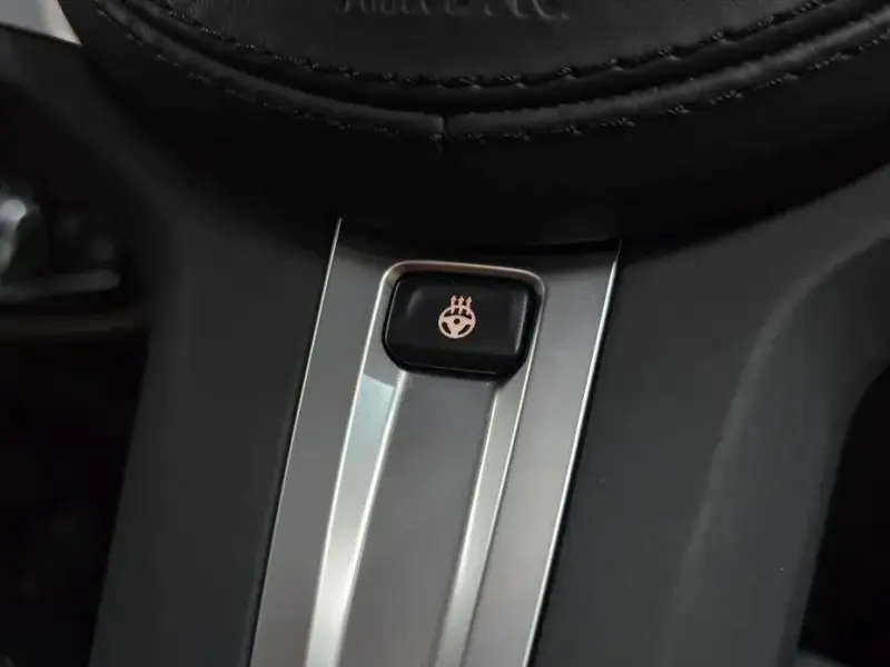 2023 BMW 6 серии с пробегом 25 579 км