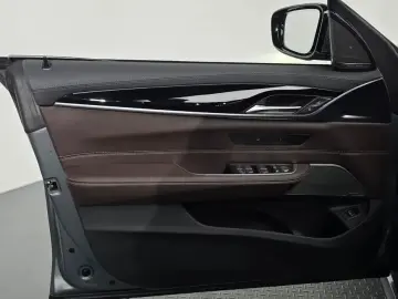 2023 BMW 6 серии с пробегом 25 579 км
