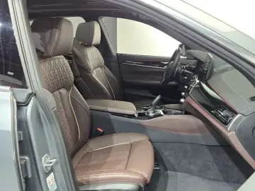 2023 BMW 6 серии с пробегом 25 579 км