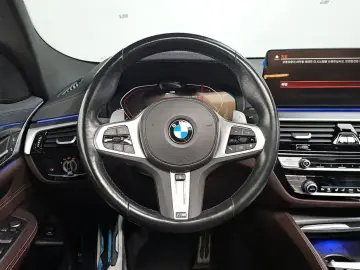 2023 BMW 6 серии с пробегом 48 972 км
