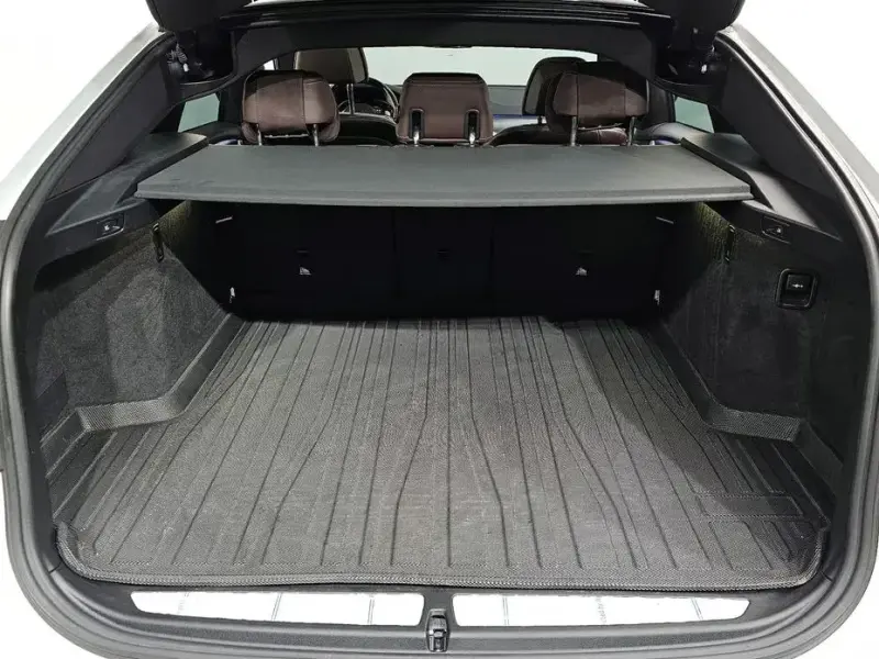 2023 BMW 6 серии с пробегом 48 972 км