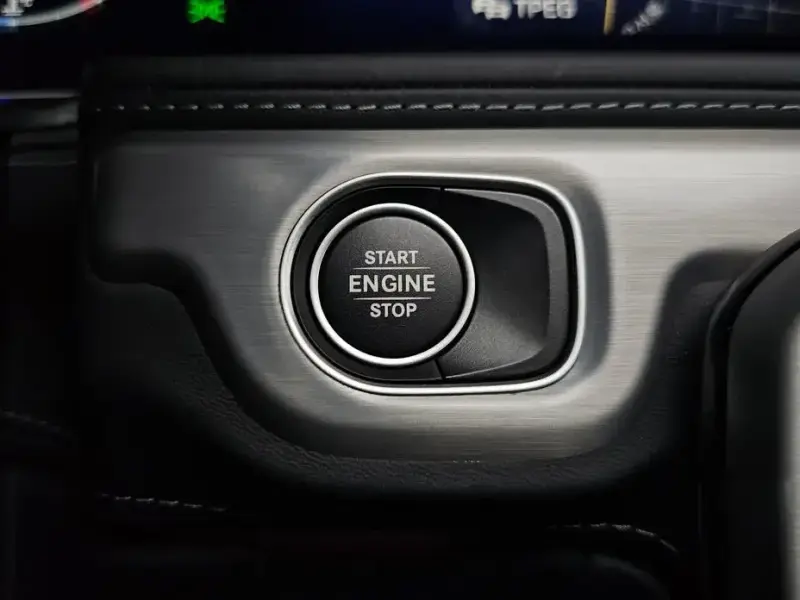 2024 Mercedes-Benz G-Класс с пробегом 14 174 км