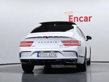 2023 Genesis G80 с пробегом 42 333 км