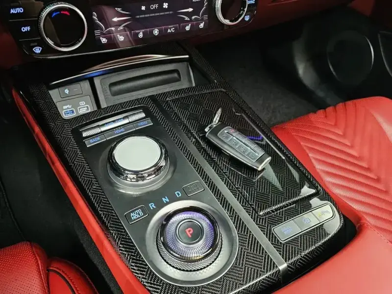 2023 Genesis G80 с пробегом 42 333 км