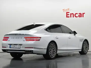 2023 Genesis G80 с пробегом 58 600 км