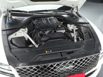 2023 Genesis G80 с пробегом 58 600 км