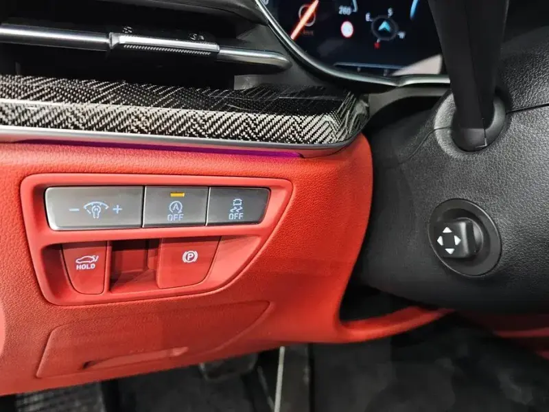 2023 Genesis G80 с пробегом 42 333 км