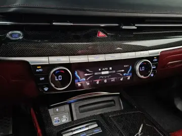 2023 Genesis G80 с пробегом 42 333 км
