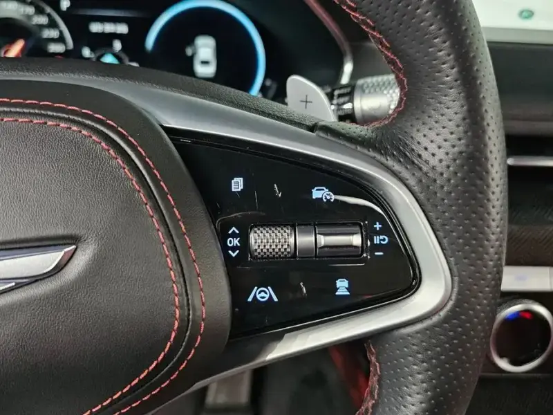 2023 Genesis G80 с пробегом 42 333 км