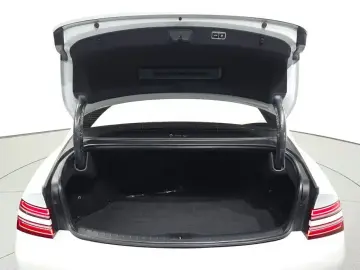 2023 Genesis G80 с пробегом 58 600 км