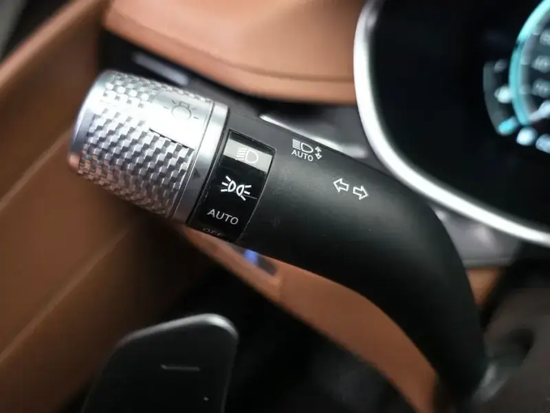 2023 Genesis G80 с пробегом 58 600 км