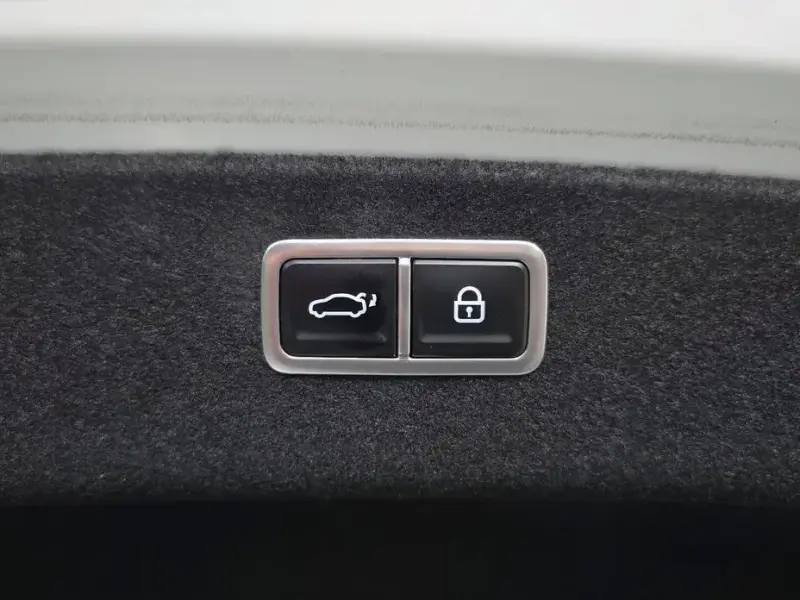 2023 Genesis G80 с пробегом 58 600 км