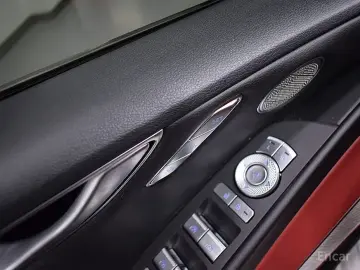 2023 Genesis G80 с пробегом 35 512 км