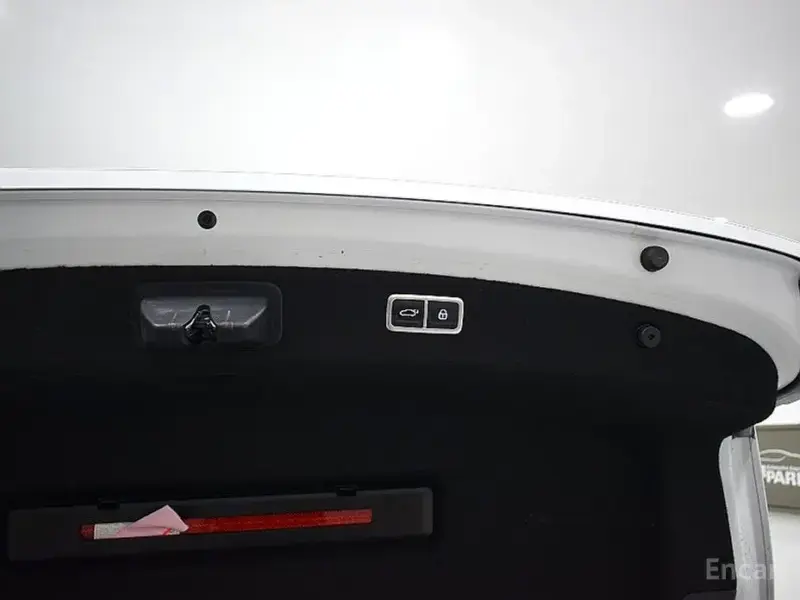 2023 Genesis G80 с пробегом 35 512 км