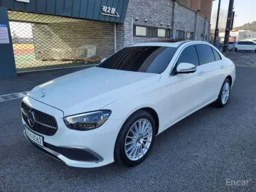 2022 Mercedes-Benz E-Класс с пробегом 21 942 км