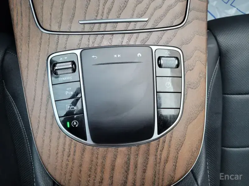 2022 Mercedes-Benz E-Класс с пробегом 21 942 км