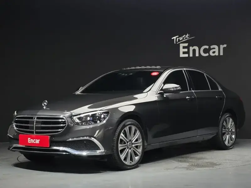 2022 Mercedes-Benz E-Класс с пробегом 32 032 км