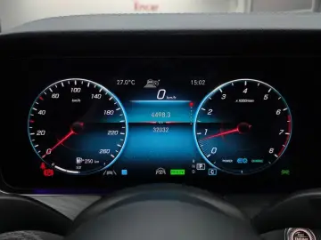 2022 Mercedes-Benz E-Класс с пробегом 32 032 км