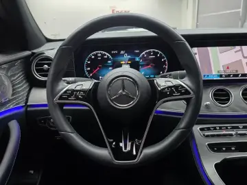 2022 Mercedes-Benz E-Класс с пробегом 32 032 км