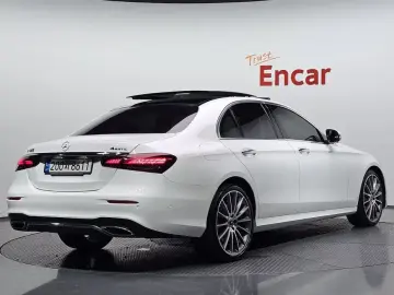 2022 Mercedes-Benz E-Класс с пробегом 54 235 км