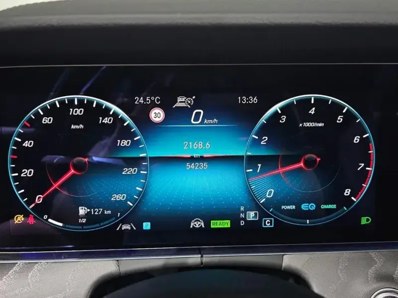 2022 Mercedes-Benz E-Класс с пробегом 54 235 км