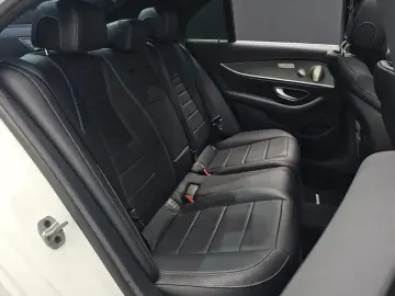 2022 Mercedes-Benz E-Класс с пробегом 54 235 км