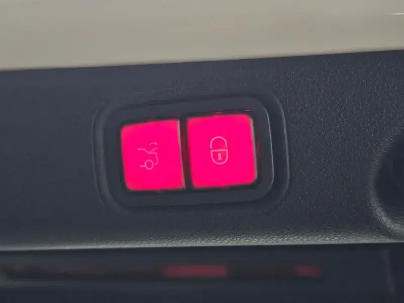 2022 Mercedes-Benz E-Класс с пробегом 54 235 км