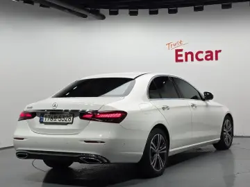 2021 Mercedes-Benz E-Класс с пробегом 76 271 км