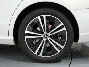 2021 Mercedes-Benz E-Класс с пробегом 76 271 км