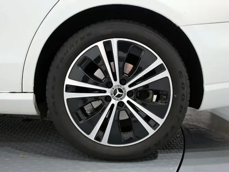 2021 Mercedes-Benz E-Класс с пробегом 76 271 км