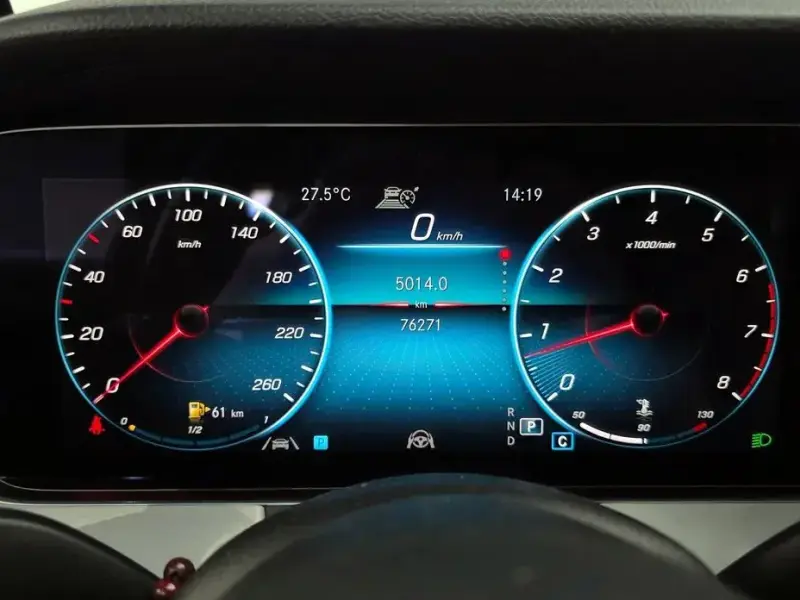 2021 Mercedes-Benz E-Класс с пробегом 76 271 км