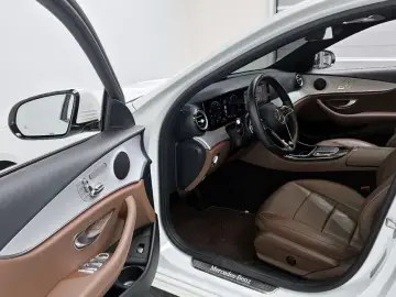 2021 Mercedes-Benz E-Класс с пробегом 76 271 км