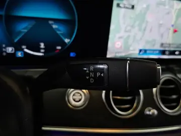 2022 Mercedes-Benz E-Класс с пробегом 30 134 км