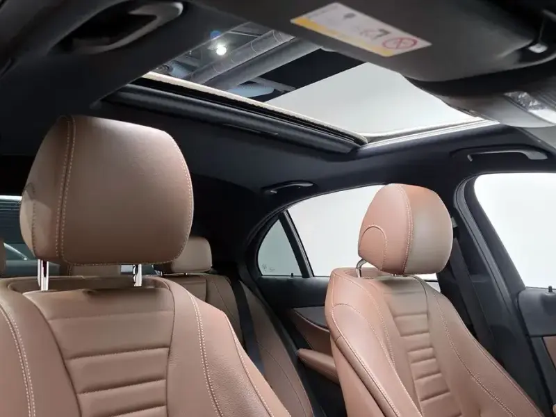 2021 Mercedes-Benz E-Класс с пробегом 76 271 км