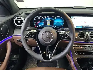 2022 Mercedes-Benz E-Класс с пробегом 30 134 км