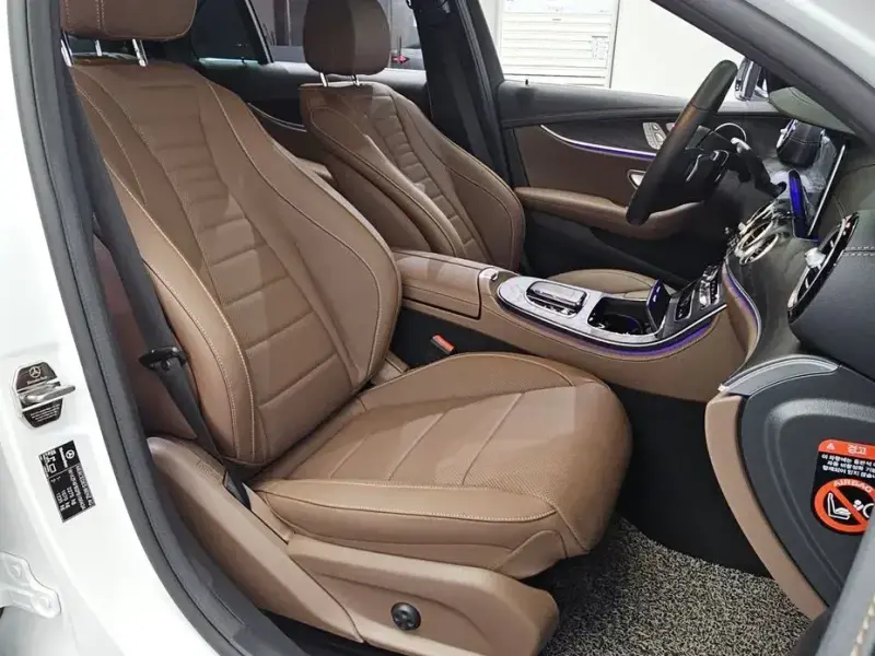 2022 Mercedes-Benz E-Класс с пробегом 30 134 км