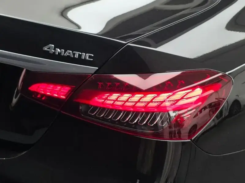 2022 Mercedes-Benz E-Класс с пробегом 85 371 км