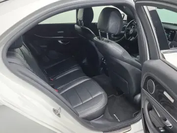 2021 Mercedes-Benz E-Класс с пробегом 113 804 км