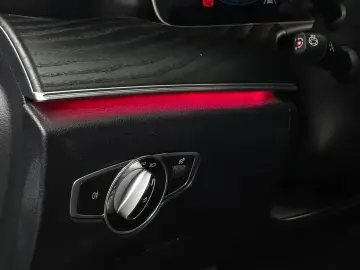 2022 Mercedes-Benz E-Класс с пробегом 85 371 км
