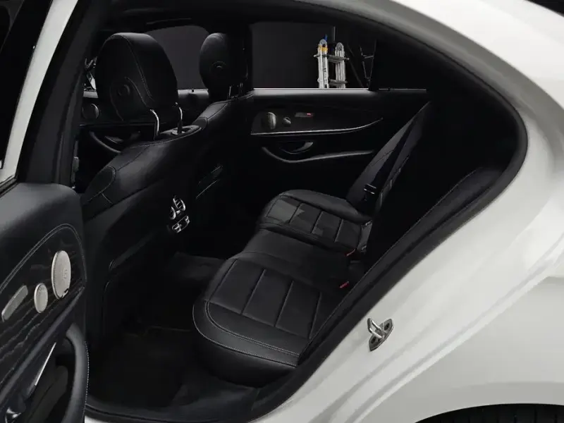 2022 Mercedes-Benz E-Класс с пробегом 46 119 км