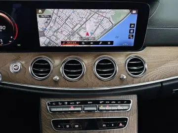 2023 Mercedes-Benz E-Класс с пробегом 33 893 км
