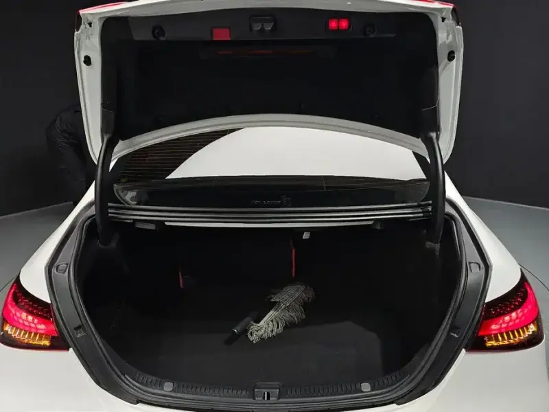 2022 Mercedes-Benz E-Класс с пробегом 46 119 км