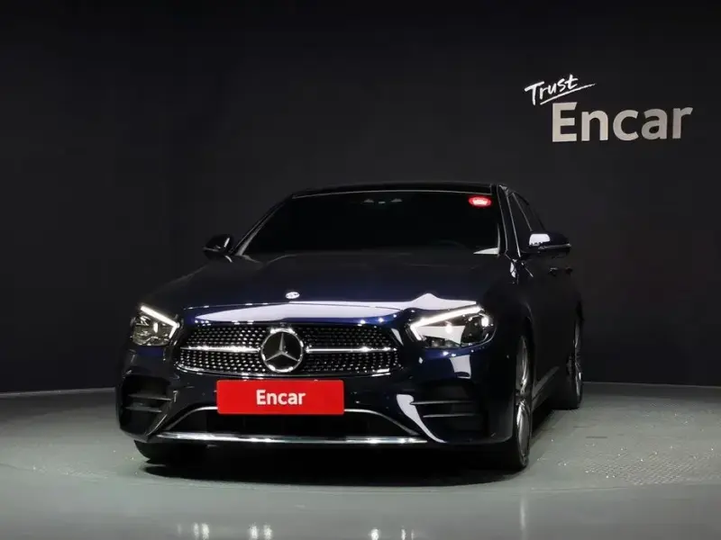 2022 Mercedes-Benz E-Класс с пробегом 69 892 км