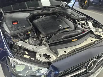 2022 Mercedes-Benz E-Класс с пробегом 69 892 км