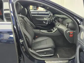 2022 Mercedes-Benz E-Класс с пробегом 69 892 км