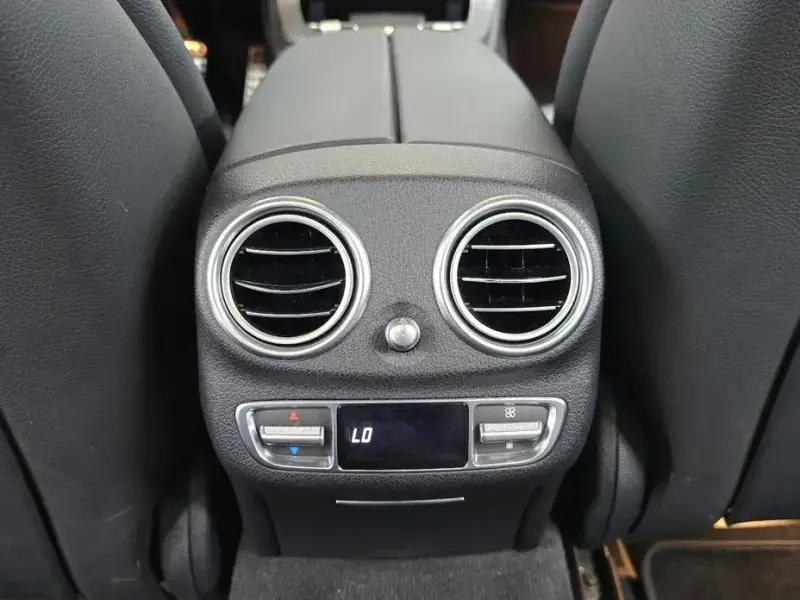 2022 Mercedes-Benz E-Класс с пробегом 69 892 км