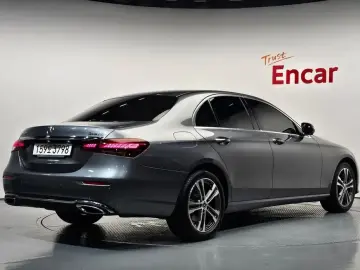2022 Mercedes-Benz E-Класс с пробегом 43 622 км