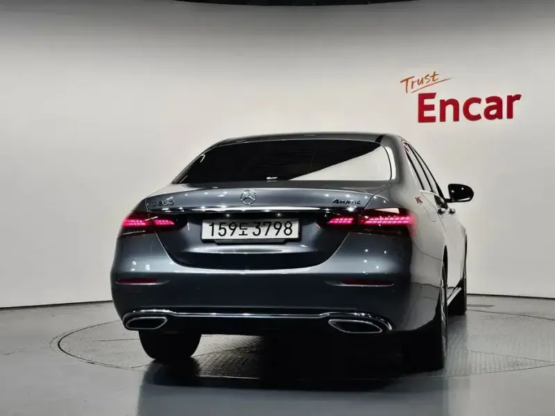 2022 Mercedes-Benz E-Класс с пробегом 43 622 км