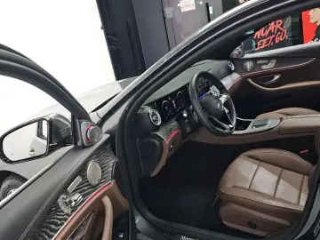 2022 Mercedes-Benz E-Класс с пробегом 43 622 км